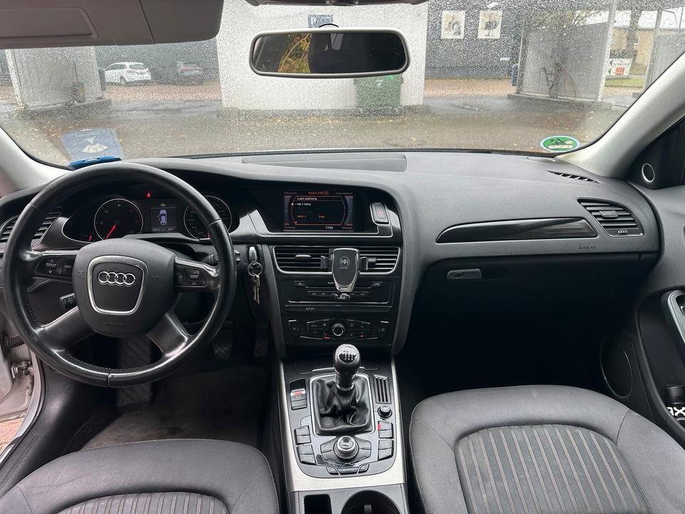 Audi A4 2008 — photo 5