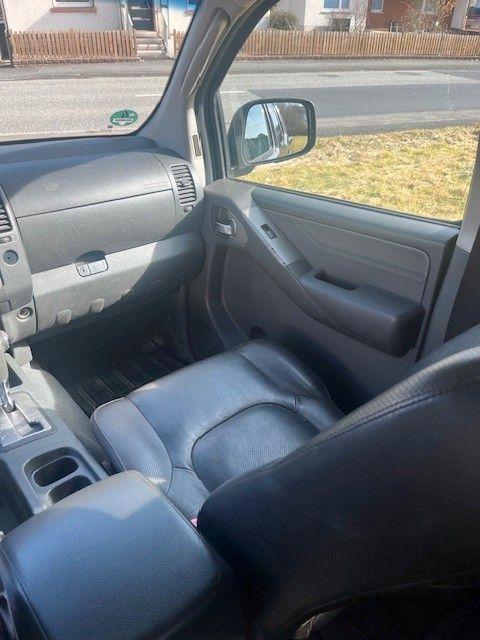 Nissan Navara 2008 — photo 15