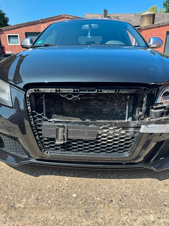 Audi S3 2008 — photo 11