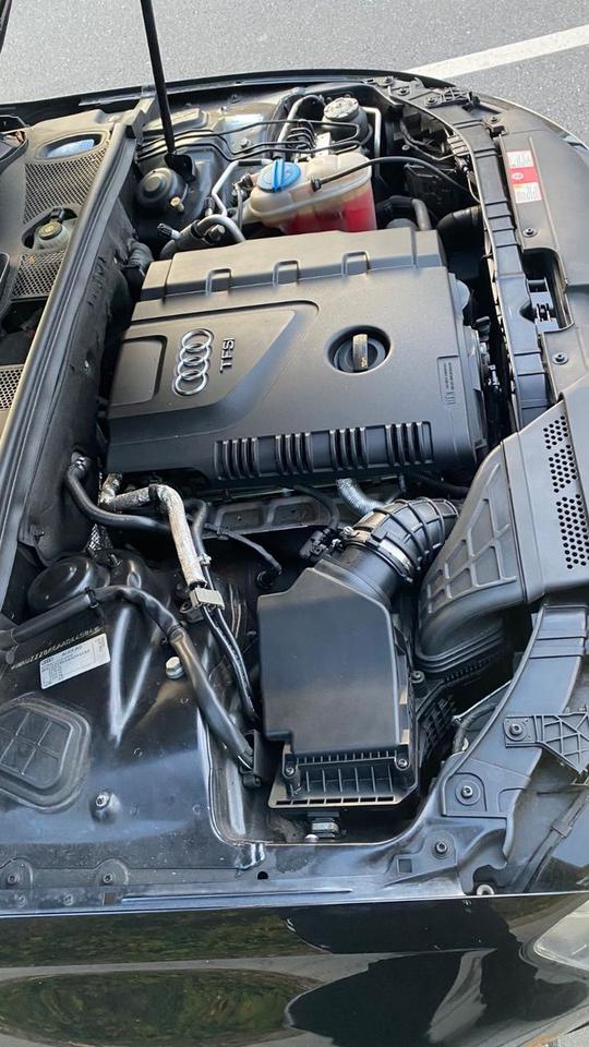 Audi A4 2009 — photo 8