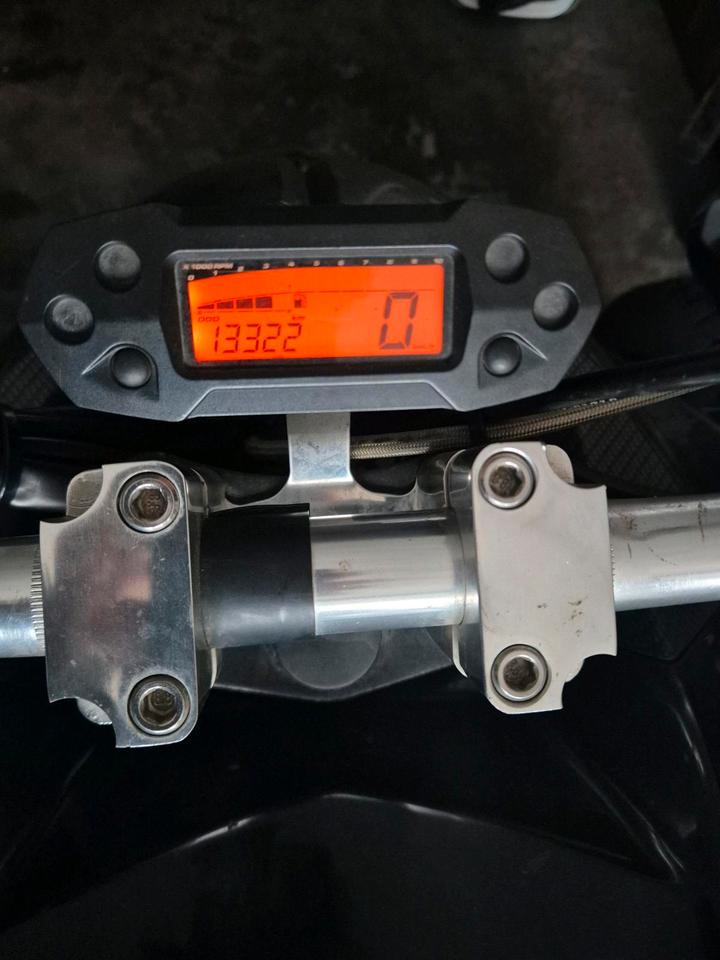 Weitere Motorräder Triton 450 SM Access LOF – 38 PS – TÜV 07/2028 2011 — photo 10