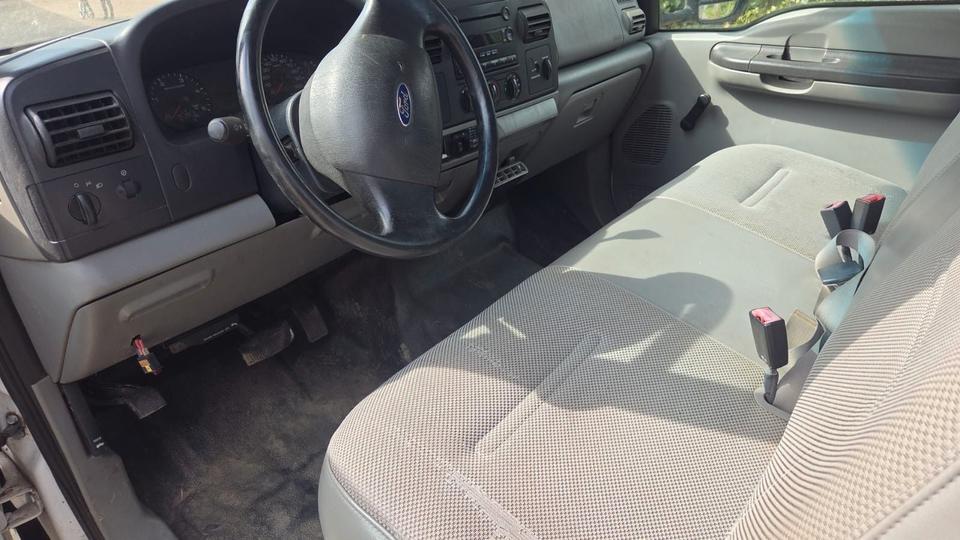 Ford F 250 2006 — photo 9