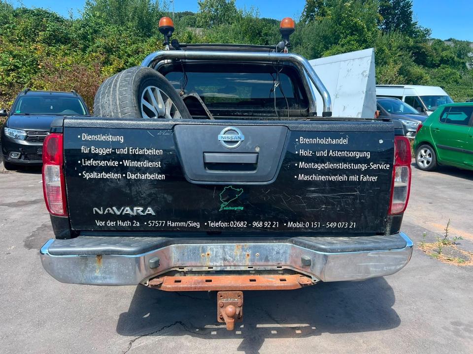 Nissan Navara 2012 — photo 9