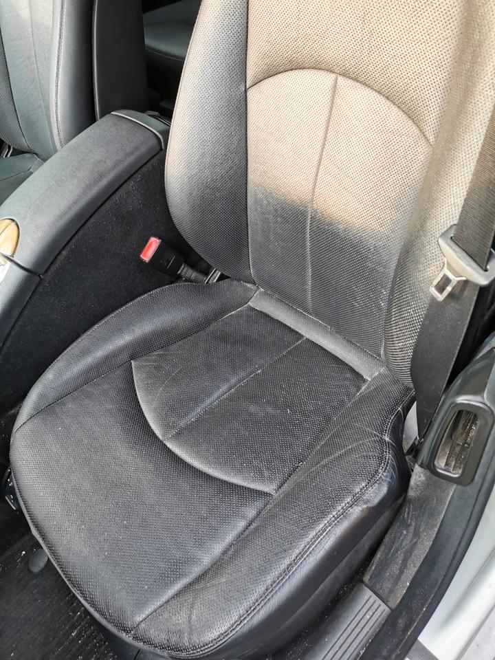Mercedes Benz E 320 2008 — photo 10