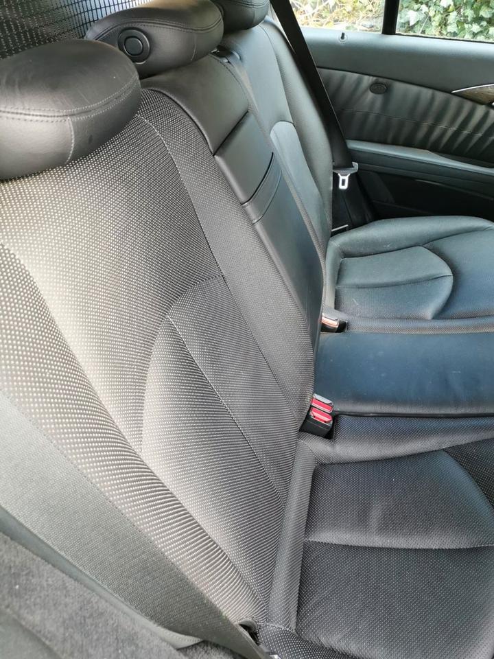 Mercedes Benz E 320 2008 — photo 11
