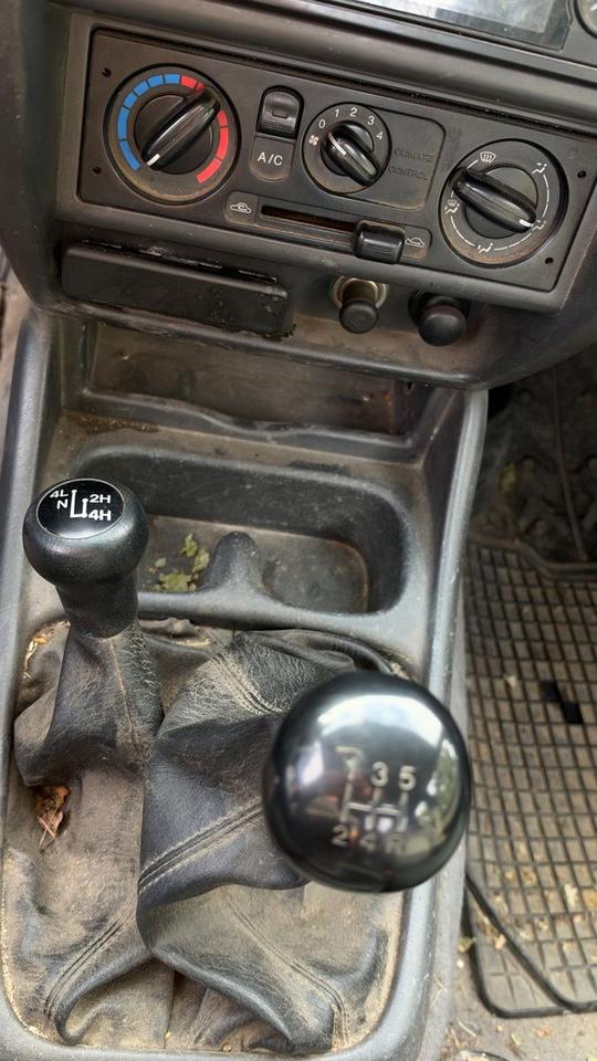 Mazda Weitere Mazda 2005 — photo 12