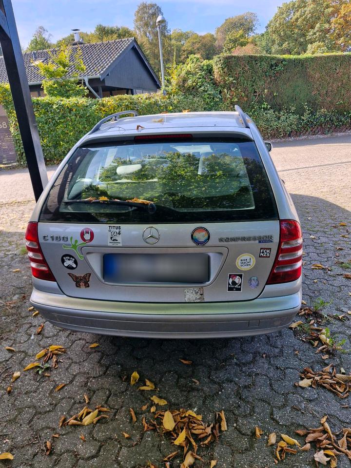 Mercedes Benz C 180 2007 — rear view