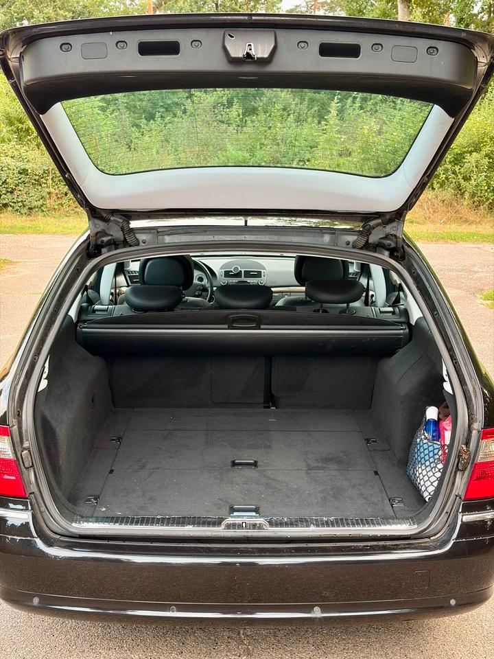 Mercedes Benz Weitere E-Klasse 2007 — photo 10
