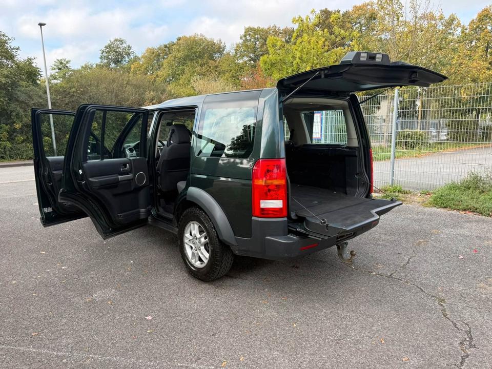 Land Rover Discovery 2008 — photo 12