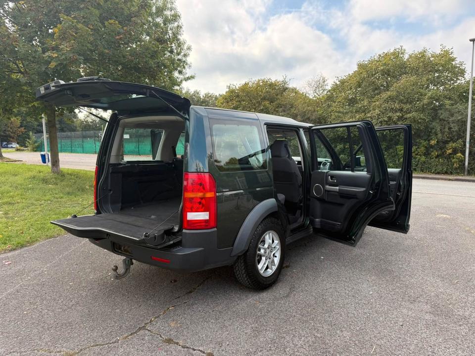Land Rover Discovery 2008 — photo 13