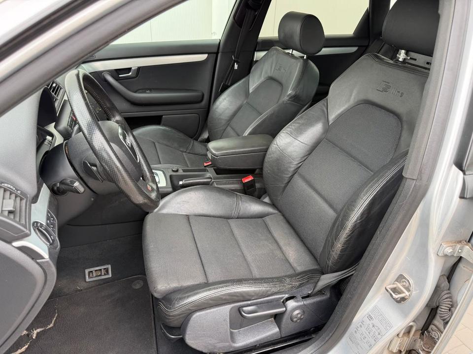 Audi A4 2005 — photo 15