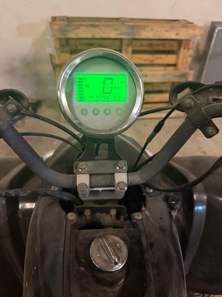 Weitere Motorräder Eagle Motorsports Quad 2008 — interior