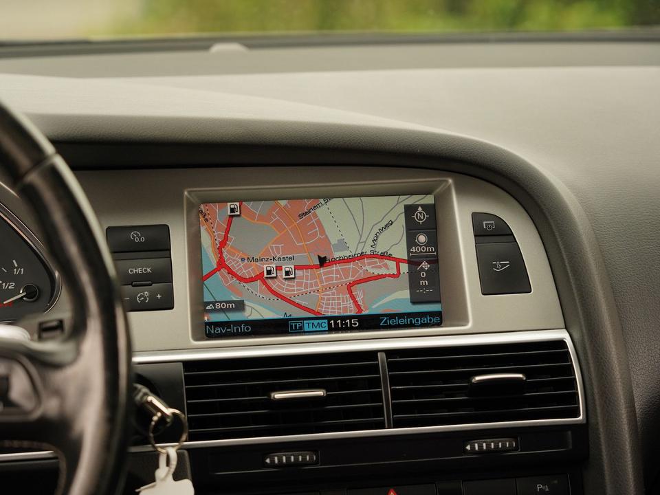 Audi S6 2007 — photo 21
