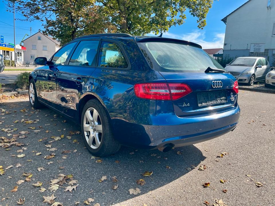 Audi A4 2013 — rear view