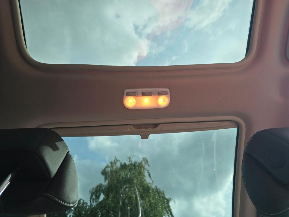 Renault Scenic 2014 — photo 11
