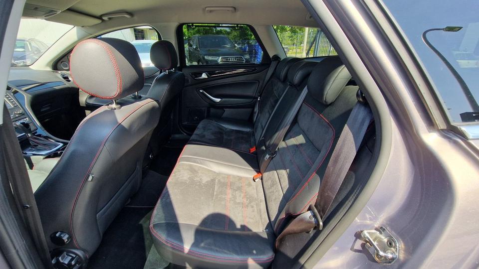 Ford Mondeo 2014 — photo 15
