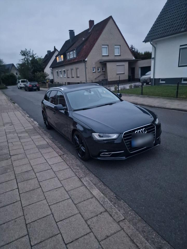 Audi A4 2012 — rear view