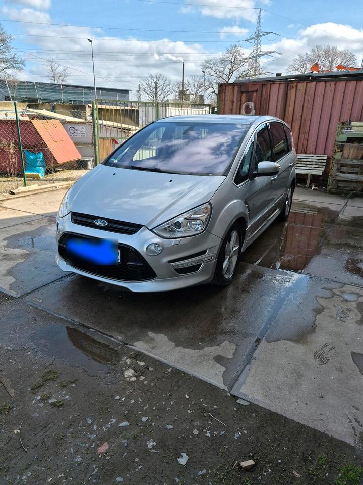 Ford S-Max 2012 — interior