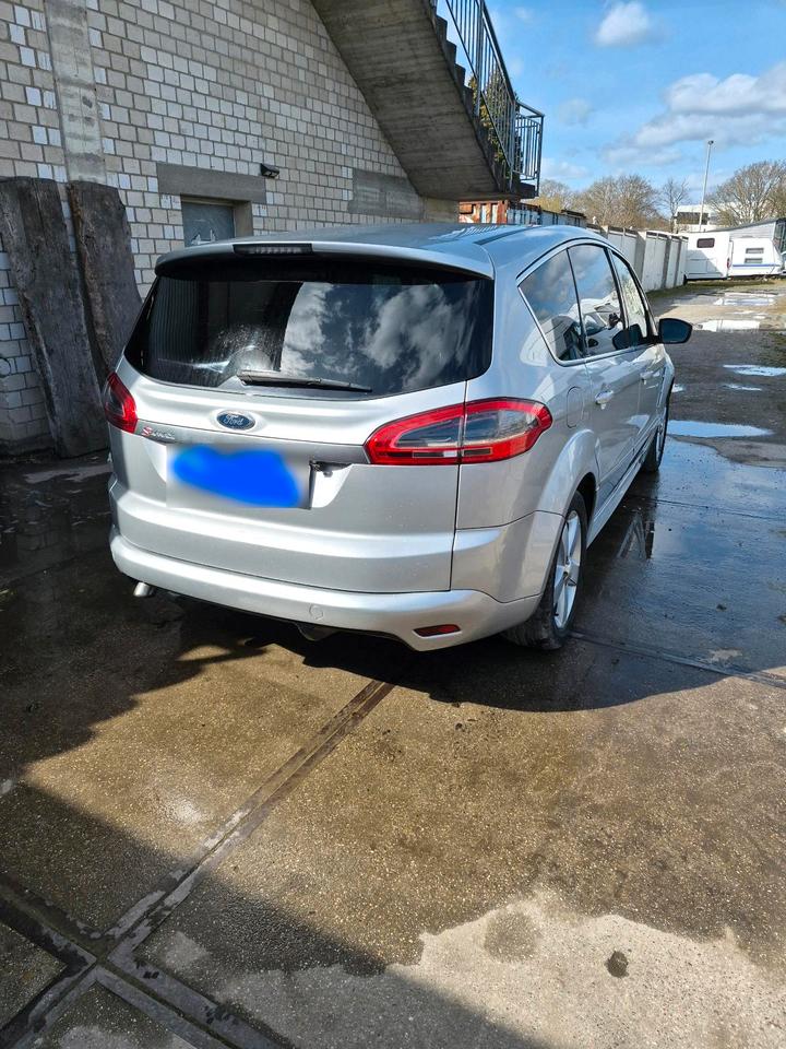 Ford S-Max 2012 — engine