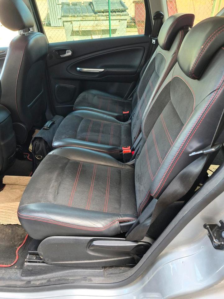 Ford S-Max 2012 — photo 6