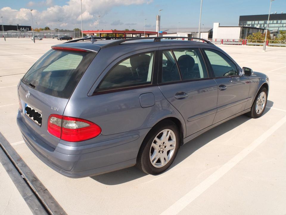 Mercedes Benz E 220 2007 — photo 7