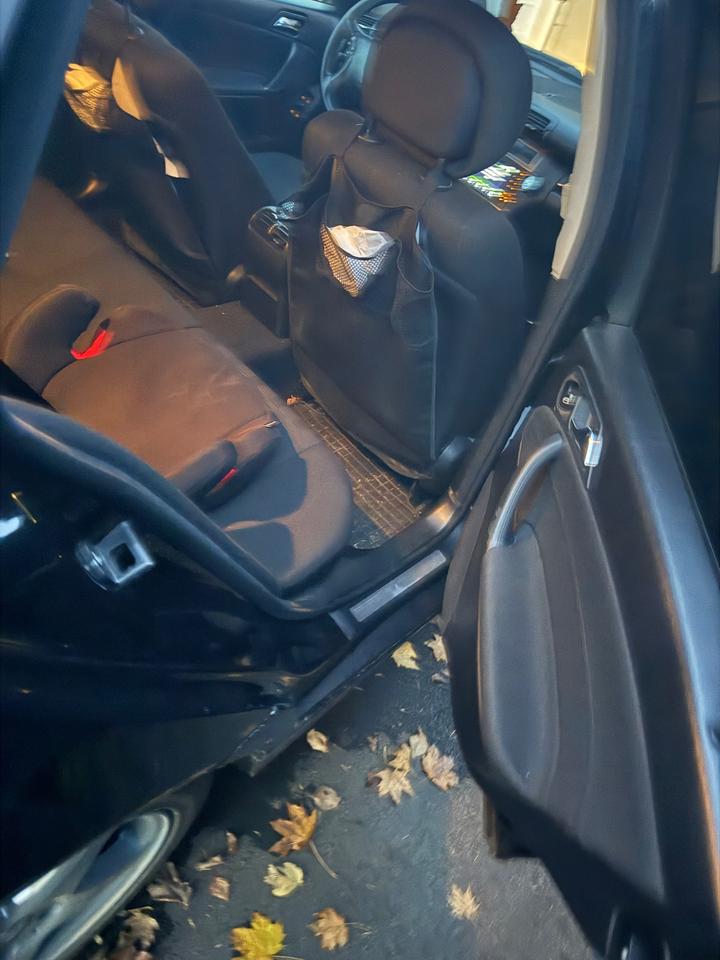 Mercedes Benz C 180 2006 — photo 13
