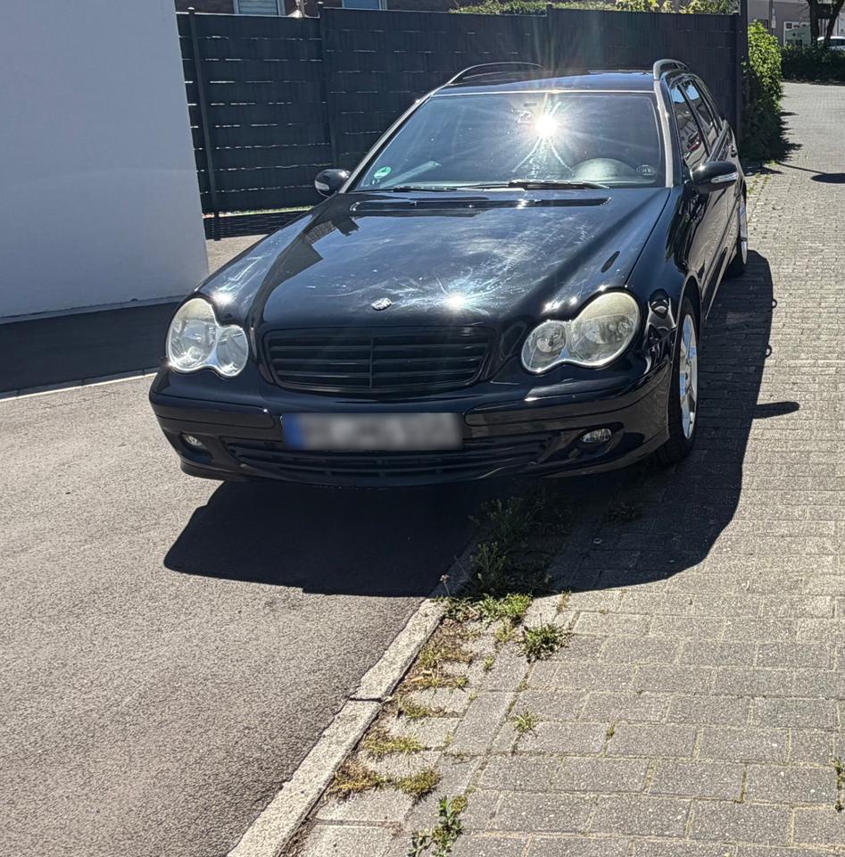 Mercedes Benz C 180 2006 — rear view