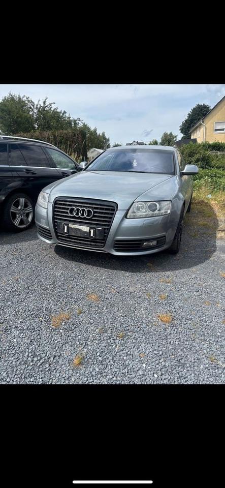 Audi A6 2009 — салон