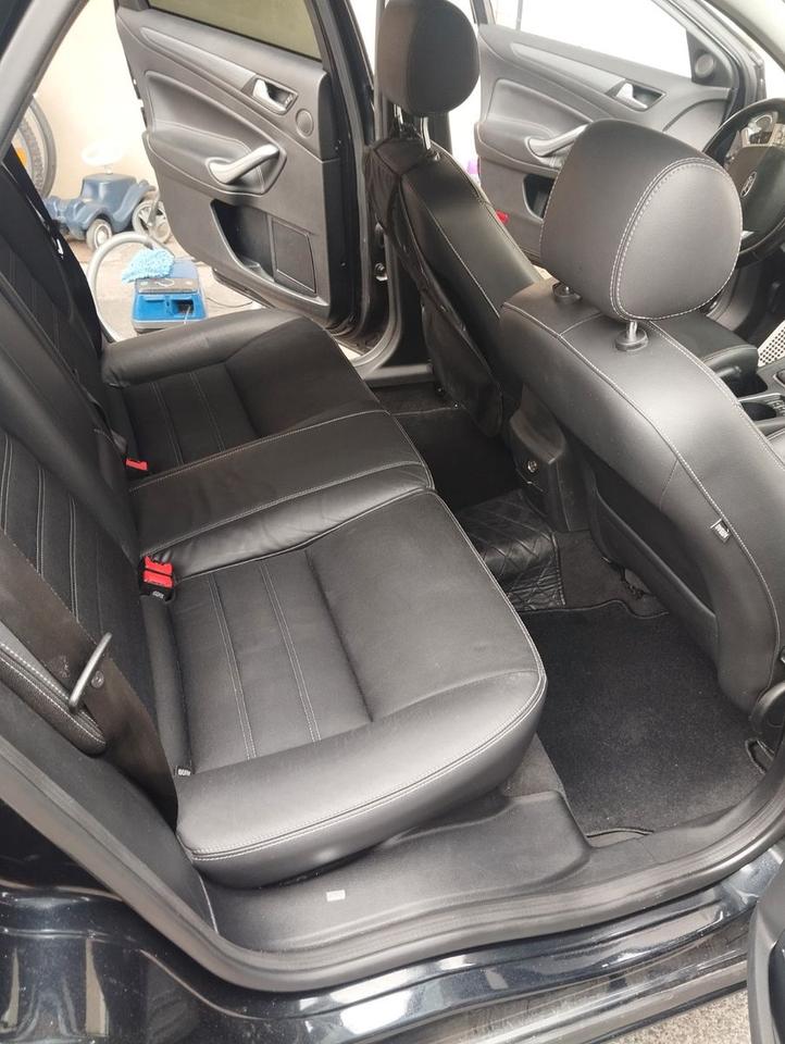 Ford Mondeo 2012 — photo 8