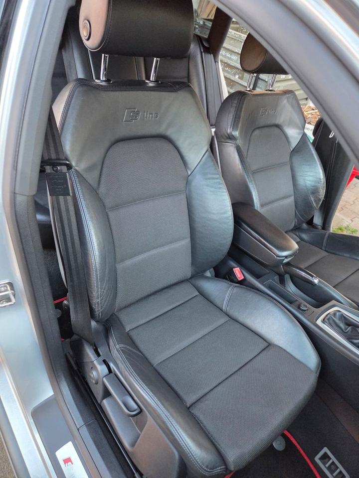 Audi A4 2005 — photo 11