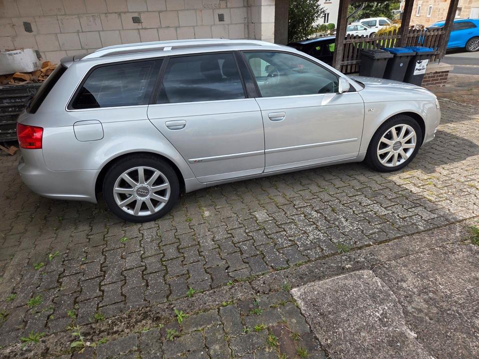 Audi A4 2005 — engine