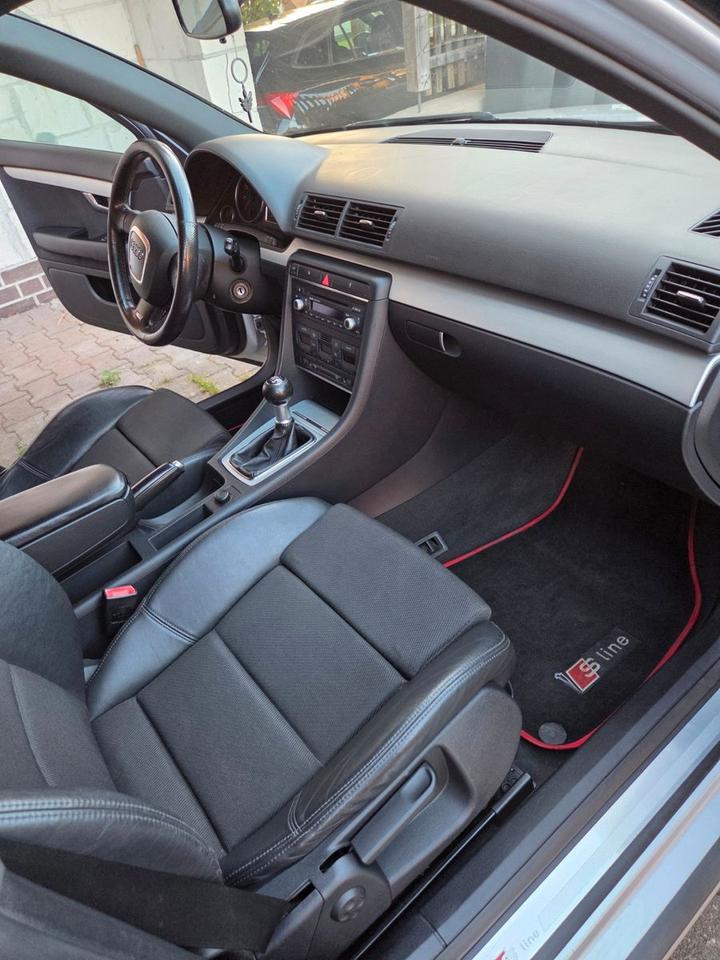 Audi A4 2005 — photo 9