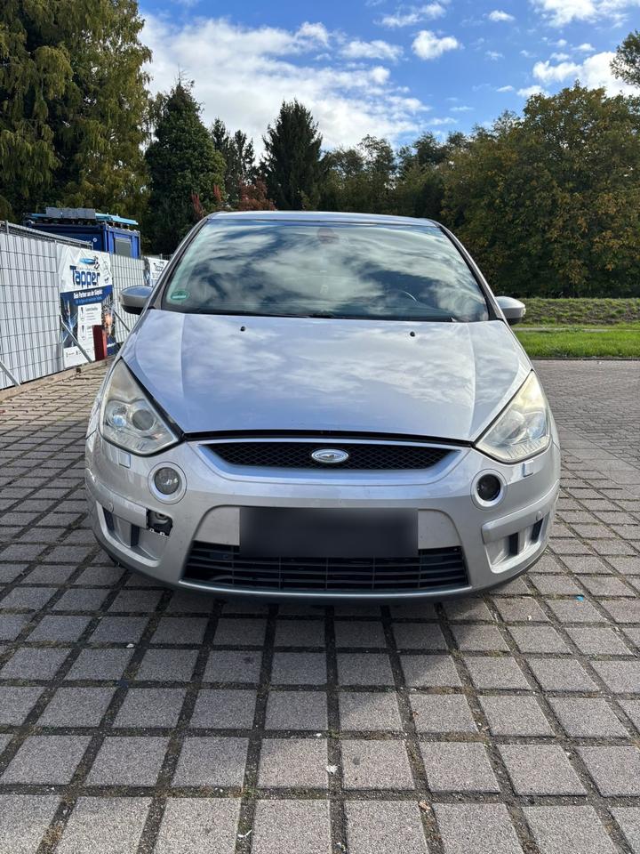 Ford Galaxy 2007 — салон