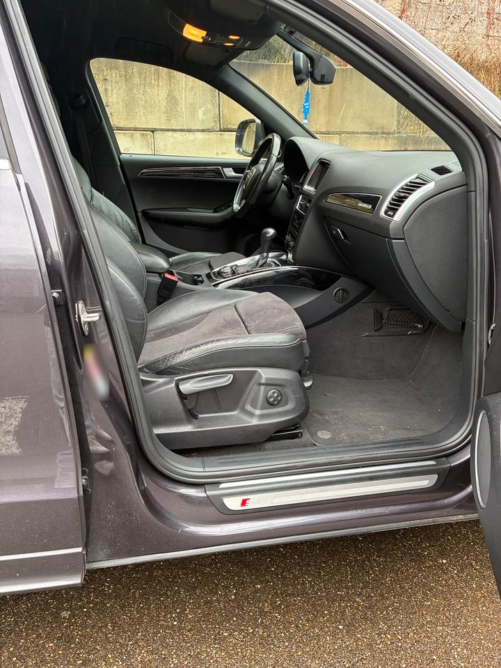 Audi Q5 2010 — photo 14