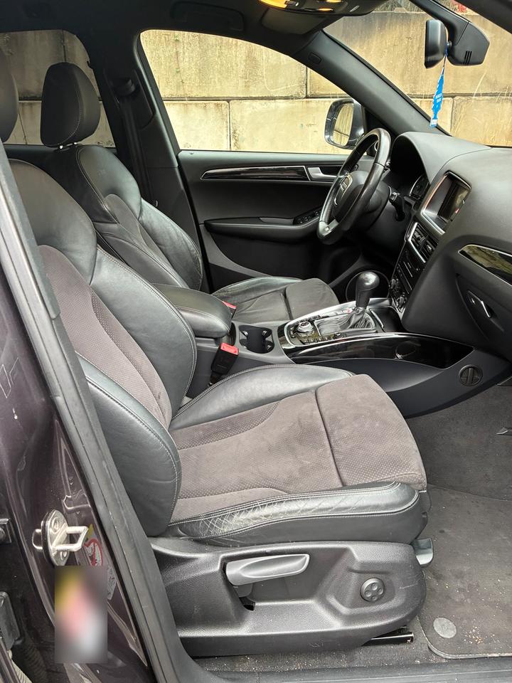 Audi Q5 2010 — photo 6
