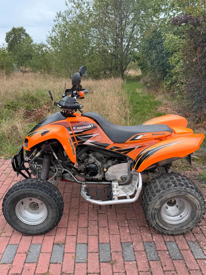 Kawasaki Kfx700,mit LOF Zulassung 2004 — rear view
