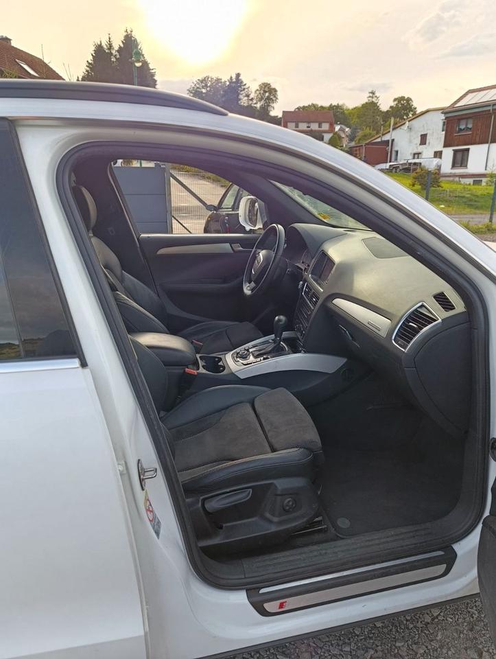 Audi Q5 2008 — photo 11