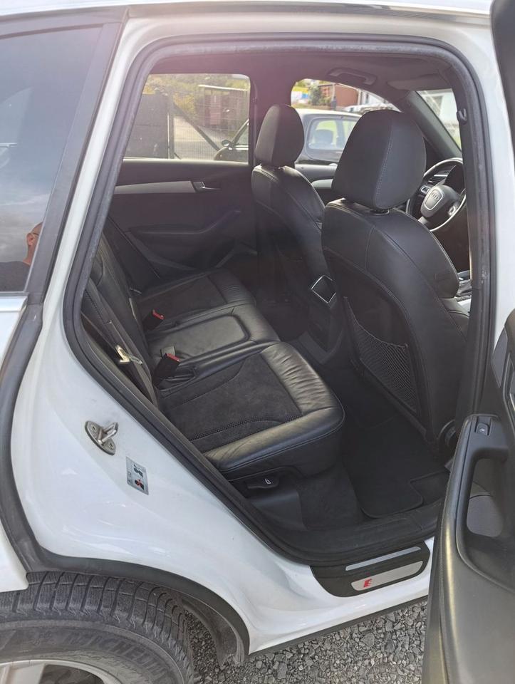Audi Q5 2008 — photo 12