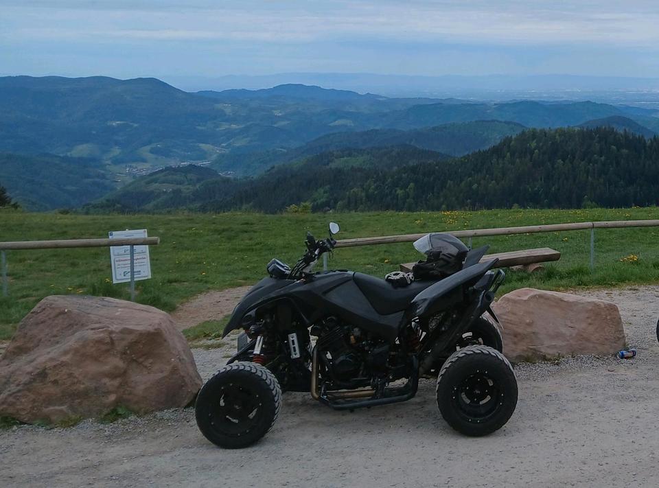 Weitere Motorräder 4 Zylinder Quad 2014 — vehicle for AFU Ukraine