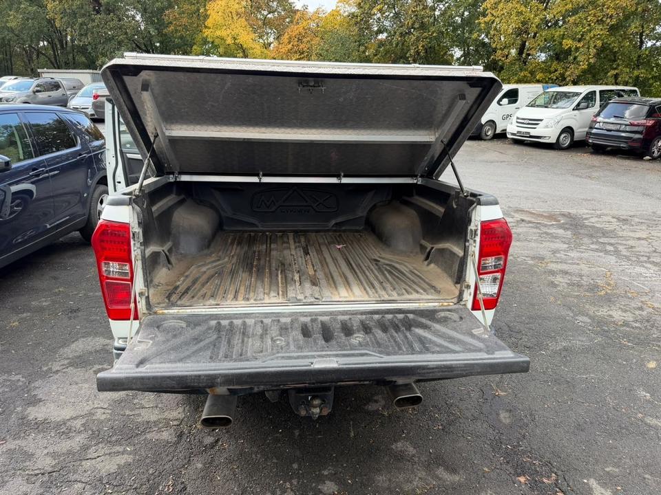 Weitere Automarken Isuzu D-Max -4WD - AUTOMATIK- LEDER - MOTORPROBLEM 2013 — фото 21