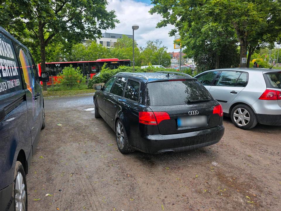 Audi A4 2005 — rear view