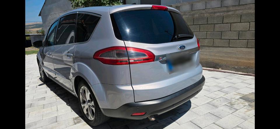 Ford S-Max 2011 — engine
