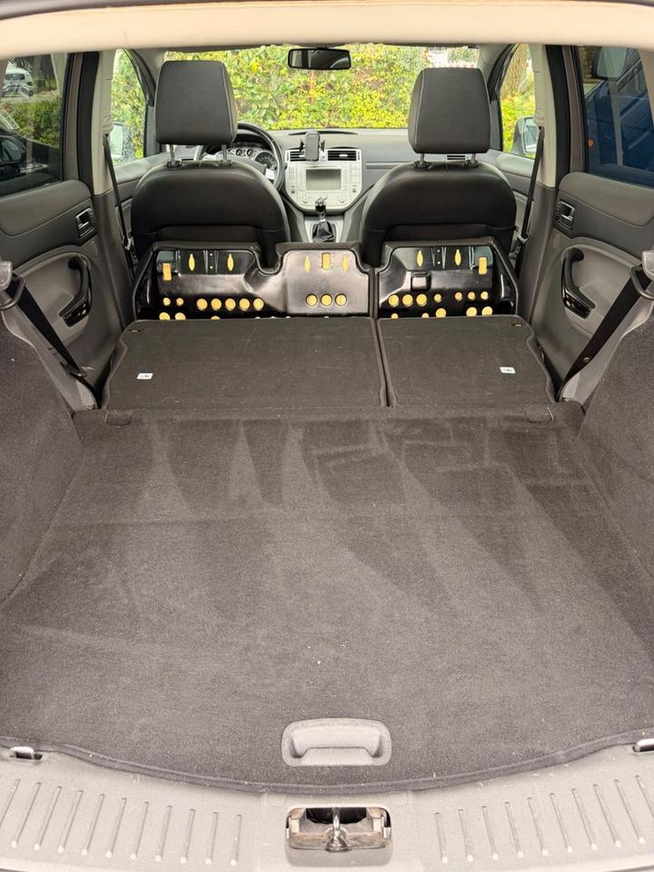 Ford Kuga 2012 — photo 14
