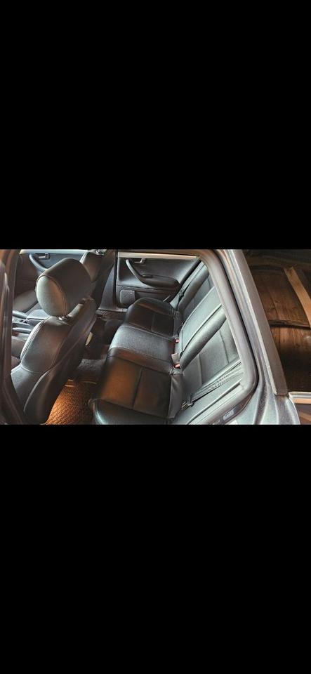 Audi A4 2007 — interior