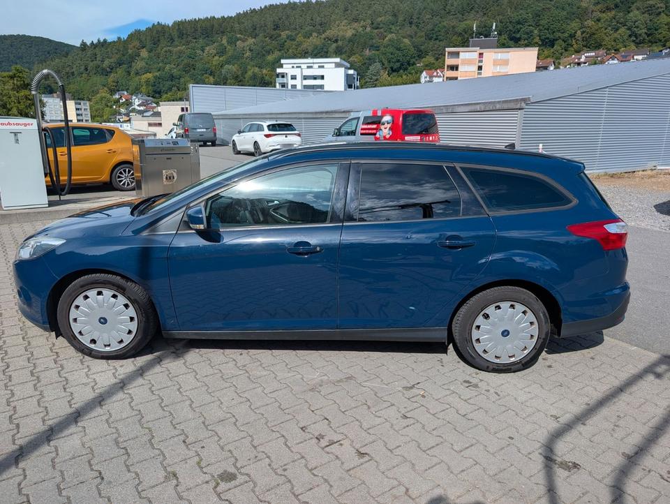 Ford Focus 2014 — photo 6