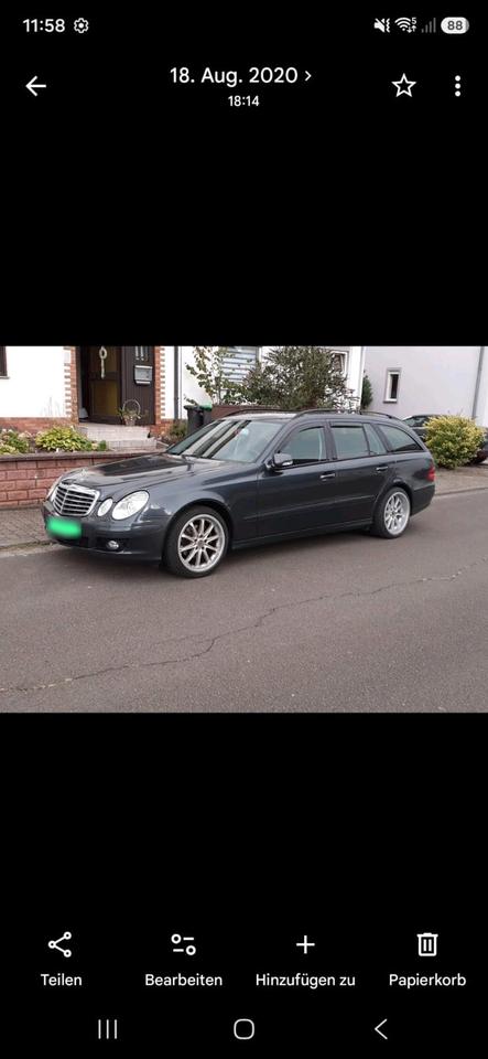 Mercedes Benz E 280 2008 — rear view