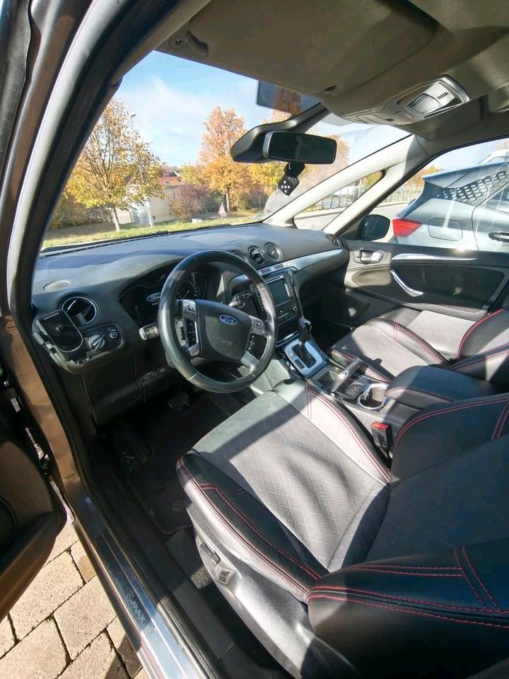 Ford S-Max 2013 — photo 7