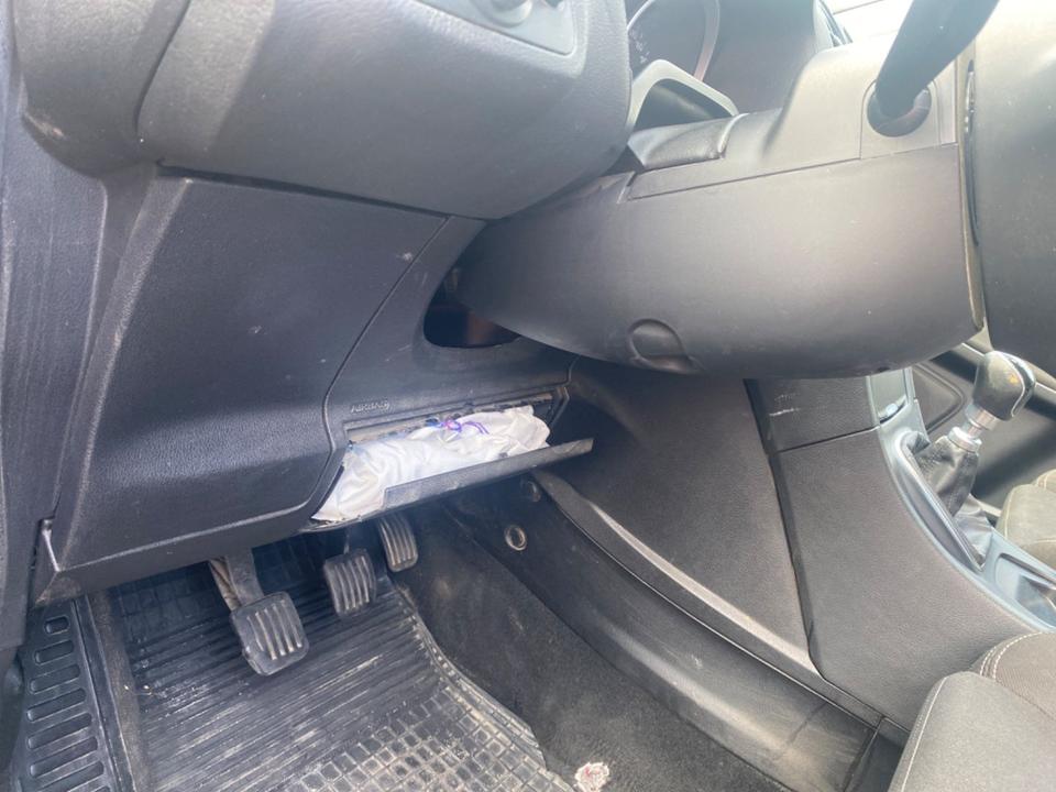 Ford S-Max 2014 — photo 15