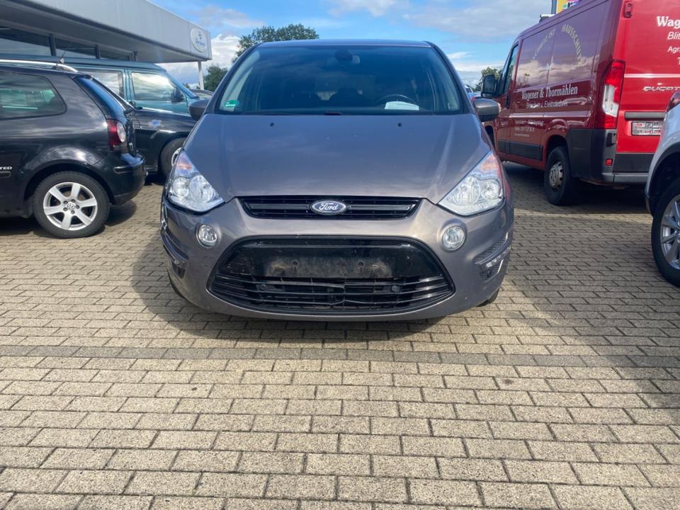 Ford S-Max 2014 — engine