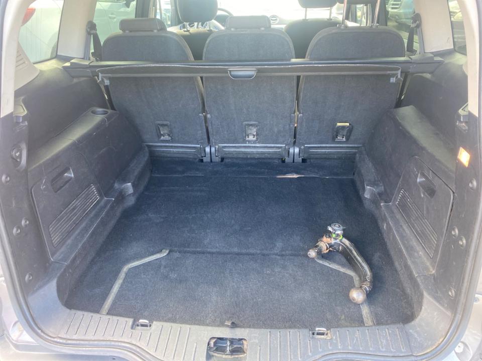 Ford S-Max 2014 — photo 8